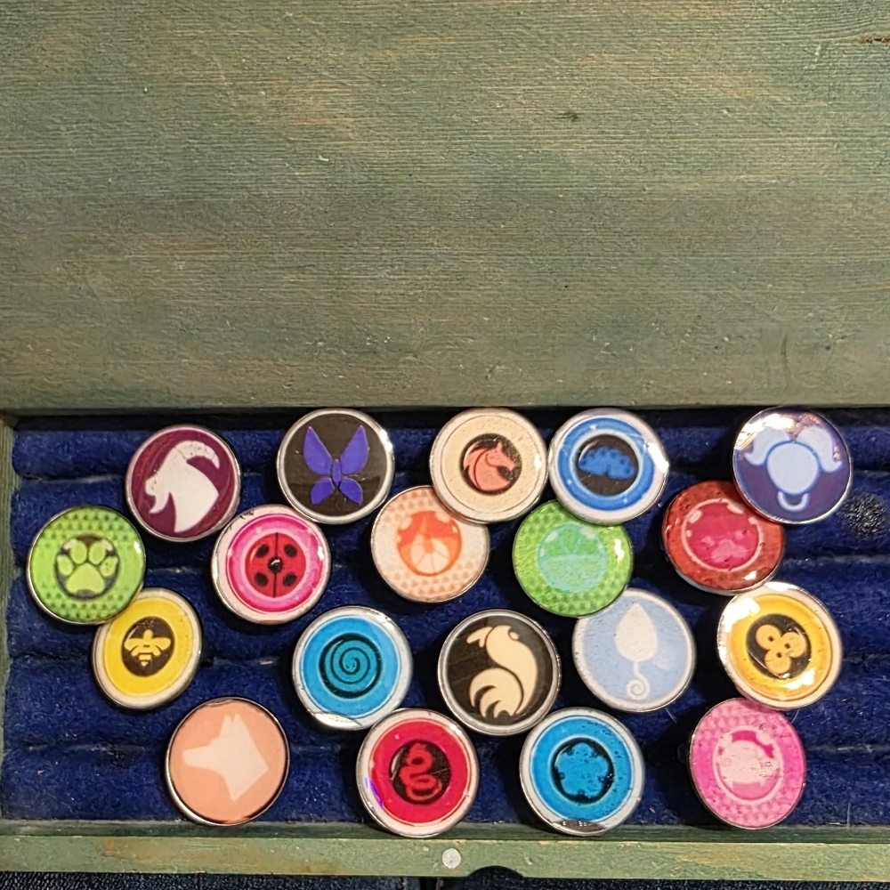 MIRACULOUS RINGS, SET OF 19.           #21